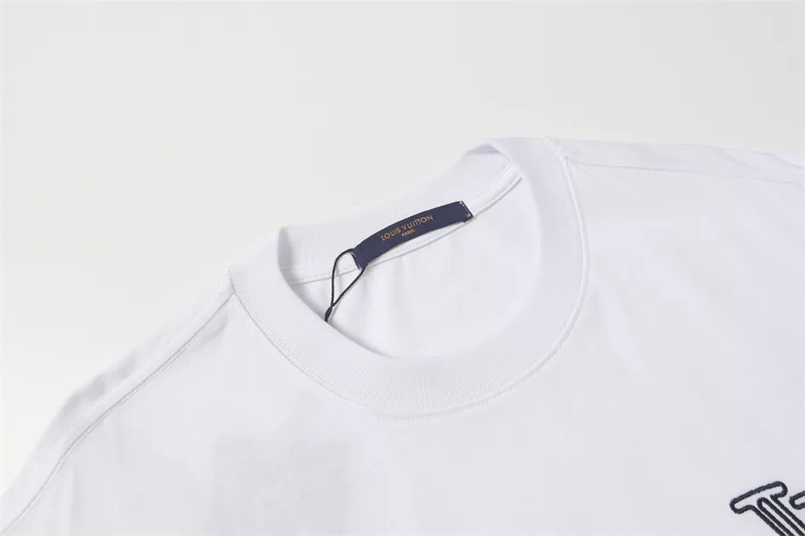 Louis Vuitton LV T-Shirts Short Sleeved For Unisex Trendy 6976