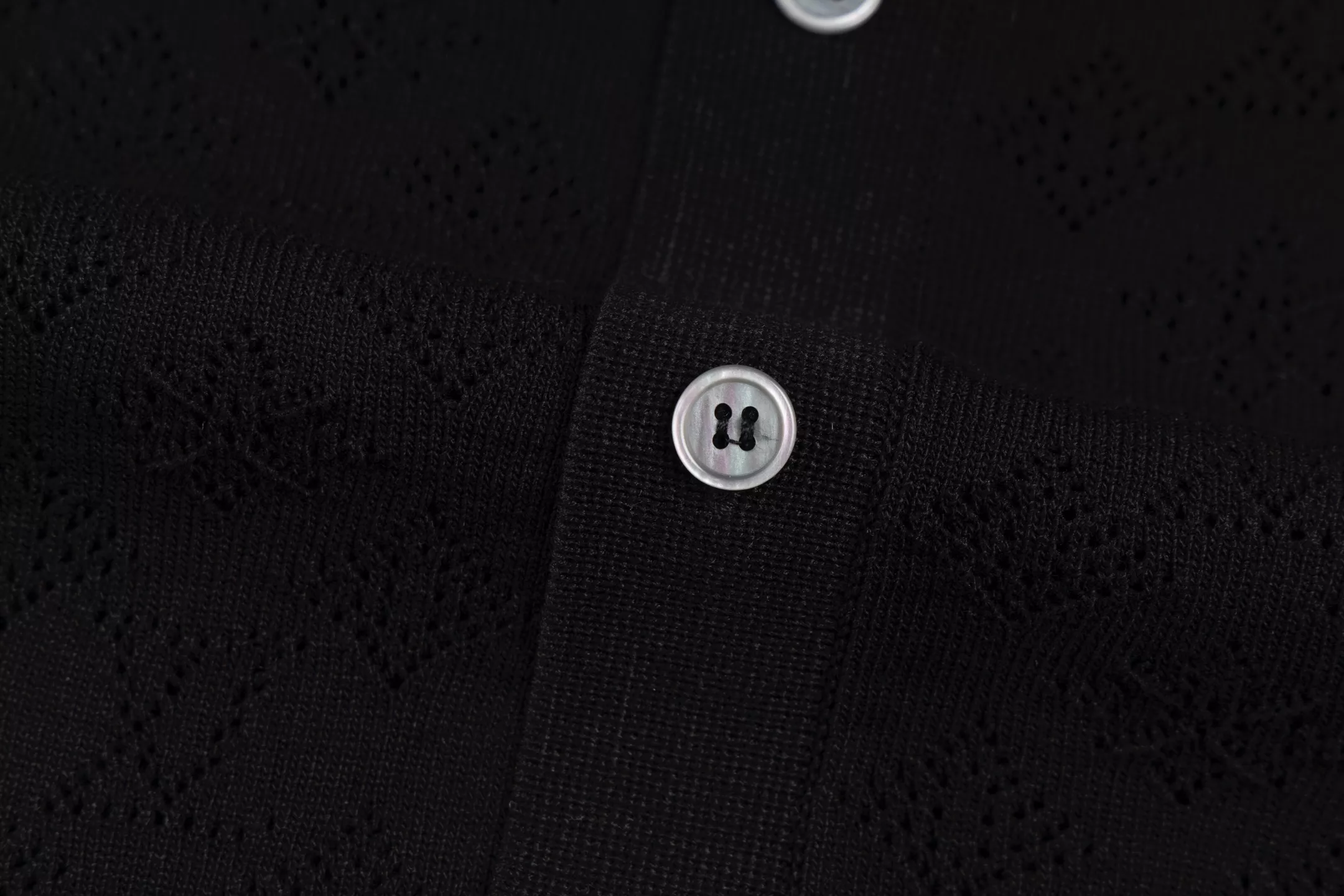 Louis Vuitton LV T-Shirts Short Sleeved For Unisex Unique 9119