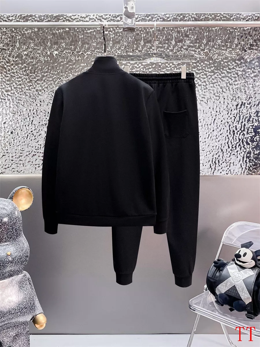 Louis Vuitton LV Tracksuits Long Sleeved For Men AllSeason 6142