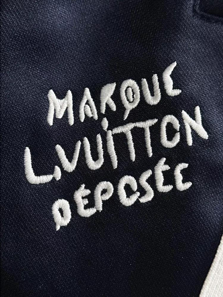Louis Vuitton LV Tracksuits Long Sleeved For Men EasyMatch 1981