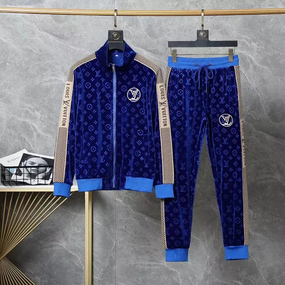 Louis Vuitton LV Tracksuits Long Sleeved For Men NewStyle 4067
