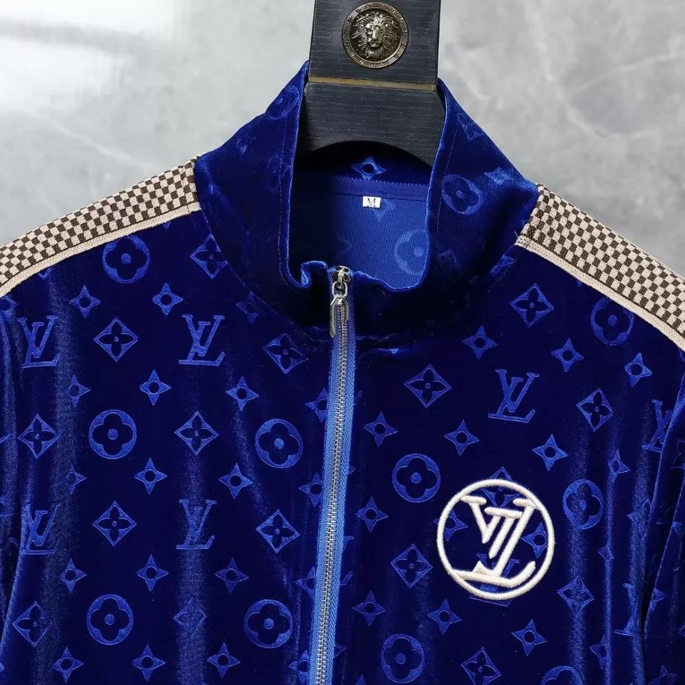 Louis Vuitton LV Tracksuits Long Sleeved For Men NewStyle 4067