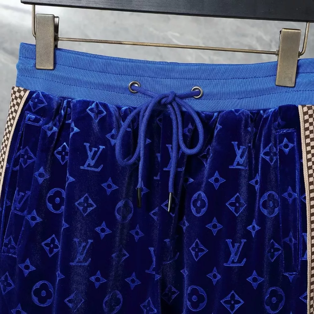Louis Vuitton LV Tracksuits Long Sleeved For Men NewStyle 4067