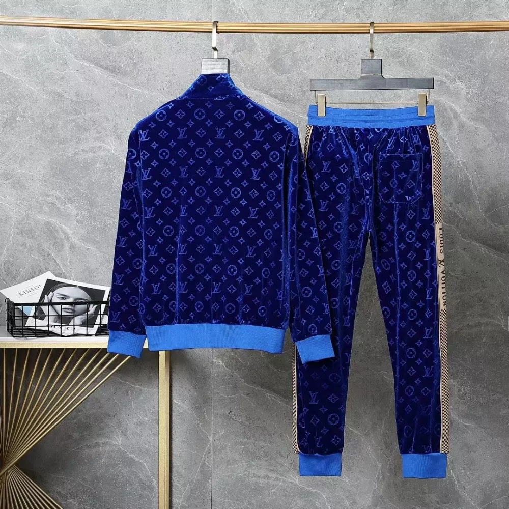 Louis Vuitton LV Tracksuits Long Sleeved For Men NewStyle 4067