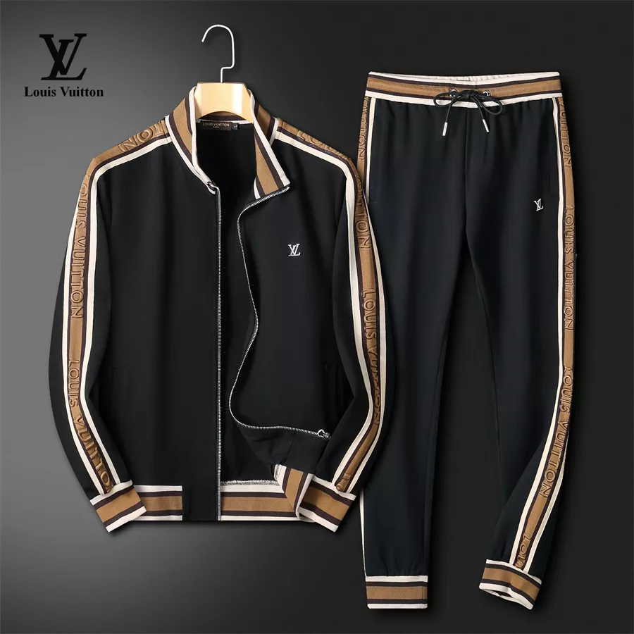 Louis Vuitton LV Tracksuits Long Sleeved For Men Popular 4718