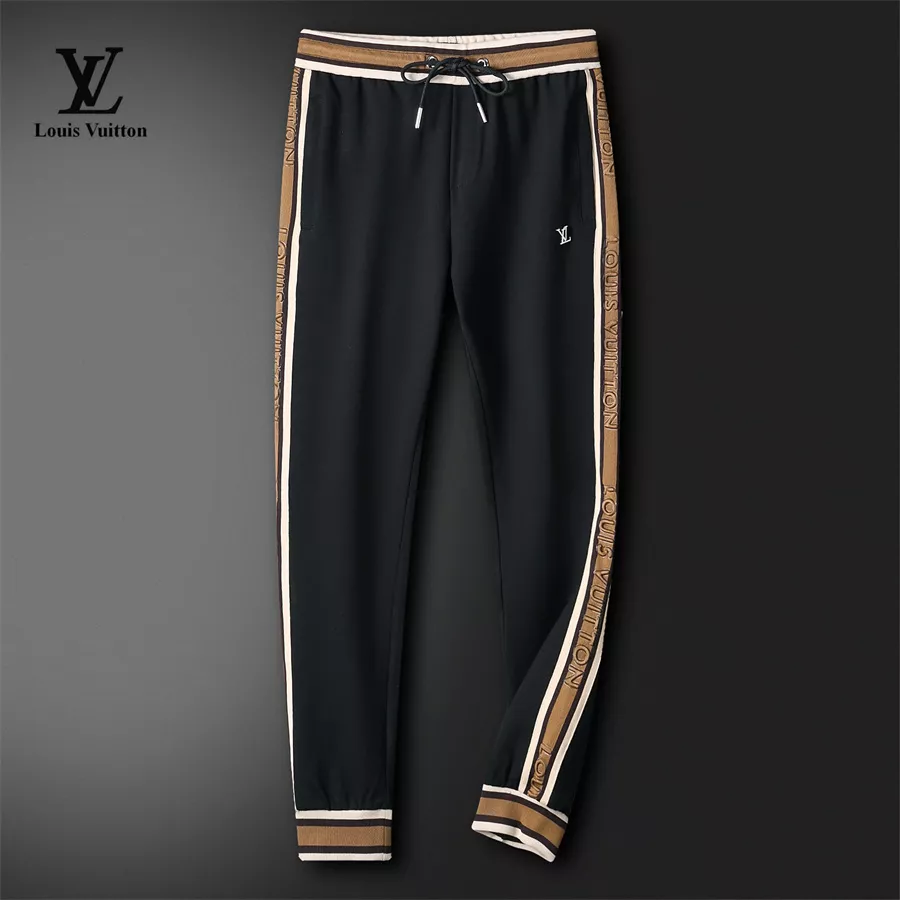 Louis Vuitton LV Tracksuits Long Sleeved For Men Popular 4718
