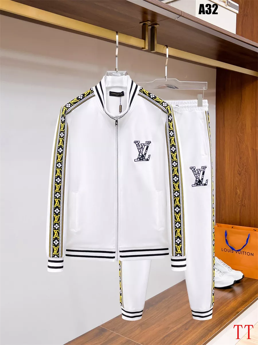 Louis Vuitton LV Tracksuits Long Sleeved For Men Soft 7071