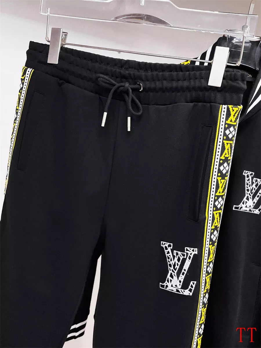 Louis Vuitton LV Tracksuits Long Sleeved For Men Timeless 8159