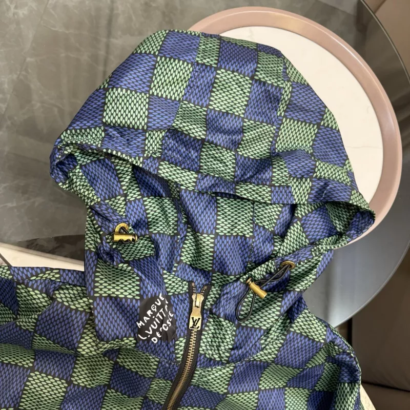 Louis Vuitton LV Tracksuits Long Sleeved For Unisex Bright 8895