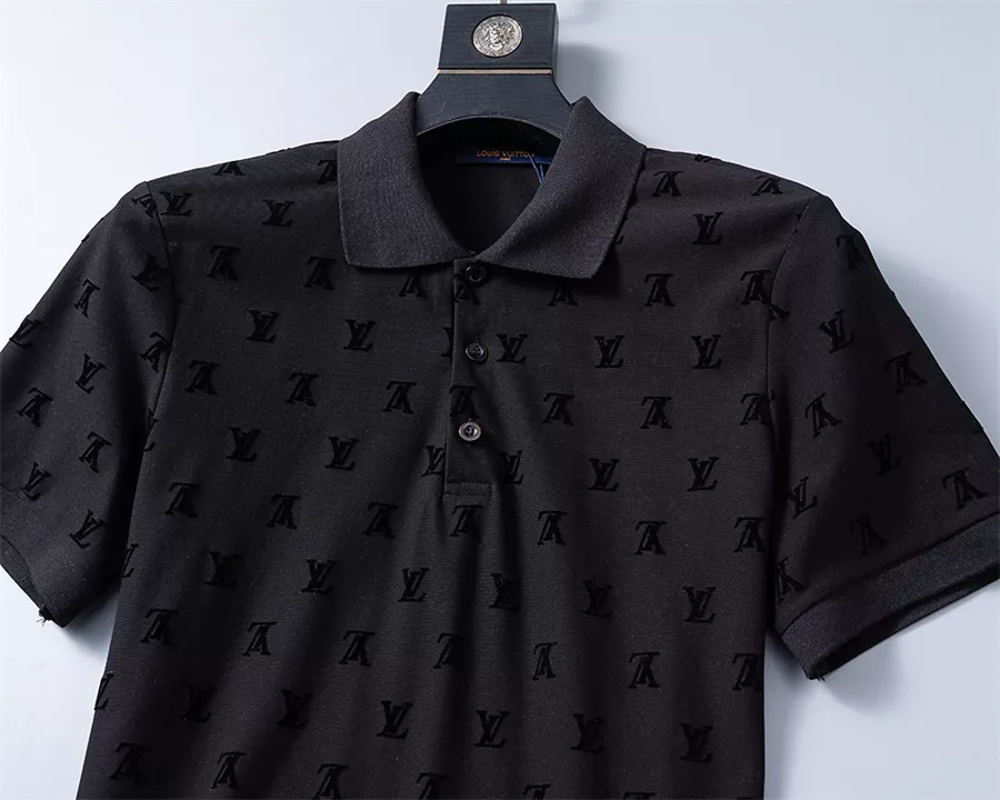 Louis Vuitton LV Tracksuits Short Sleeved For Men AllSeason 2070