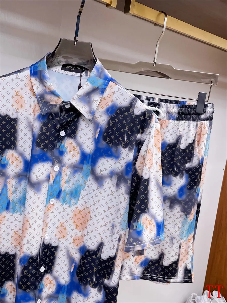 Louis Vuitton LV Tracksuits Short Sleeved For Men AllSeason 2341