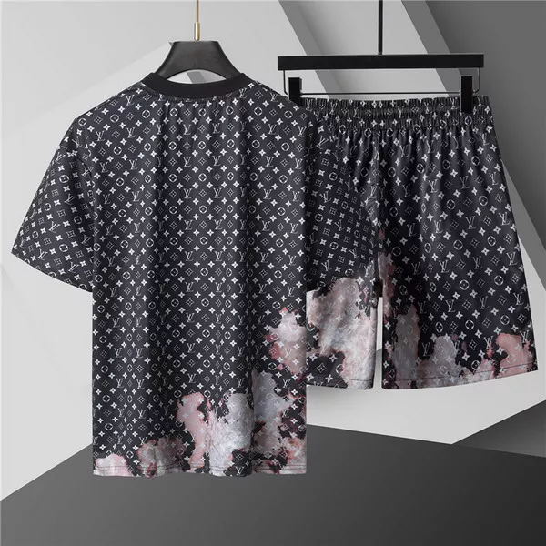 Louis Vuitton LV Tracksuits Short Sleeved For Men BestValue 3441