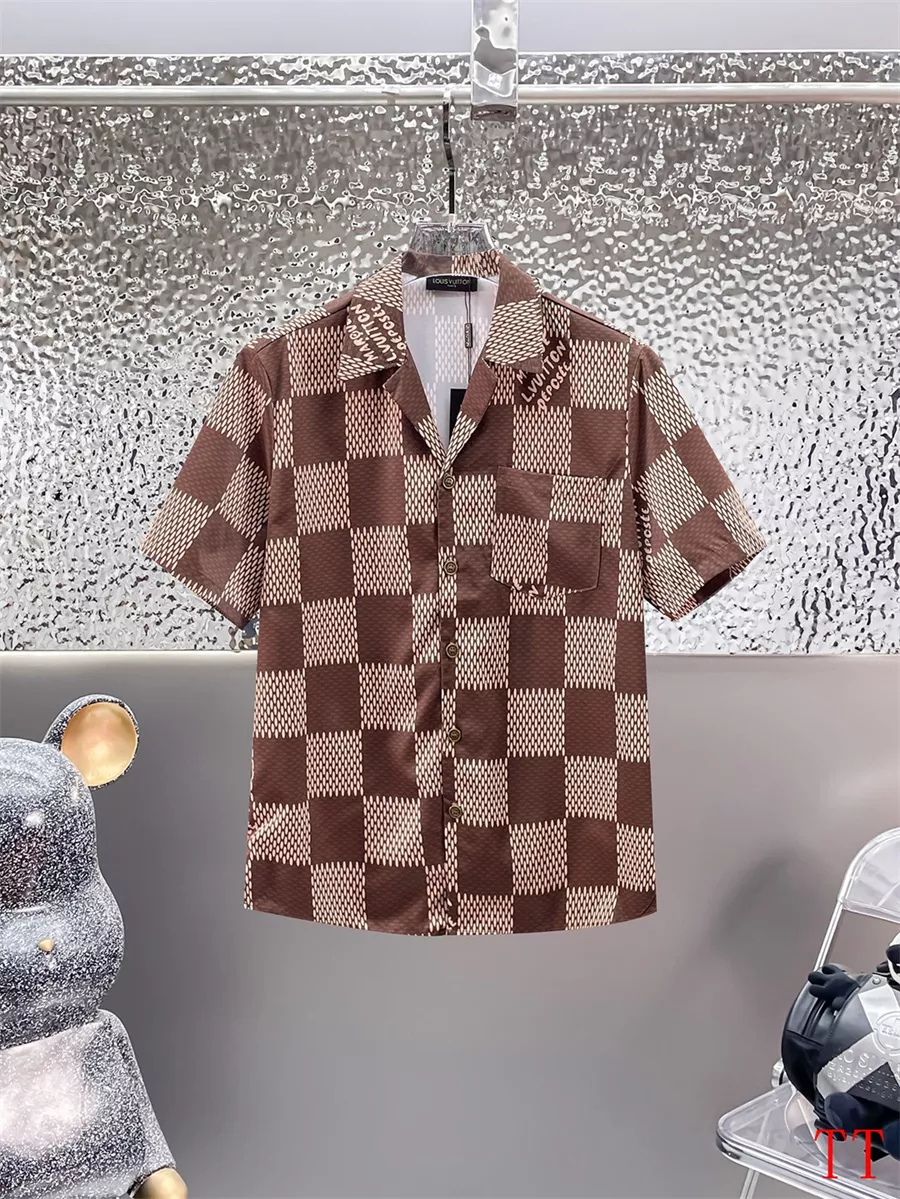Louis Vuitton LV Tracksuits Short Sleeved For Men BestValue 8197