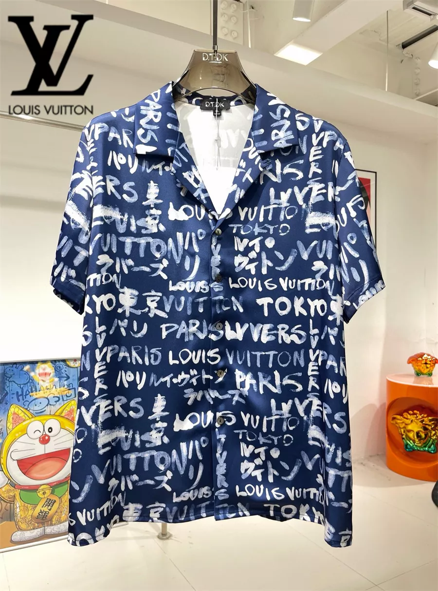Louis Vuitton LV Tracksuits Short Sleeved For Men Bold 4711