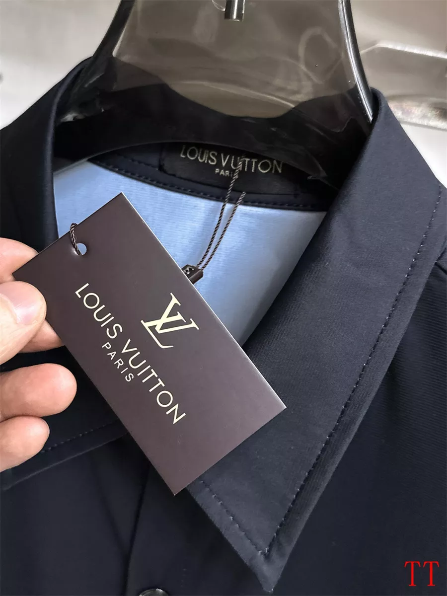 Louis Vuitton LV Tracksuits Short Sleeved For Men Breathable 7420