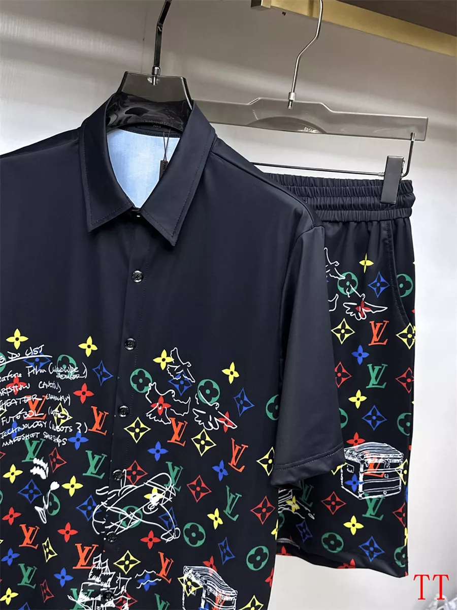 Louis Vuitton LV Tracksuits Short Sleeved For Men Breathable 7420