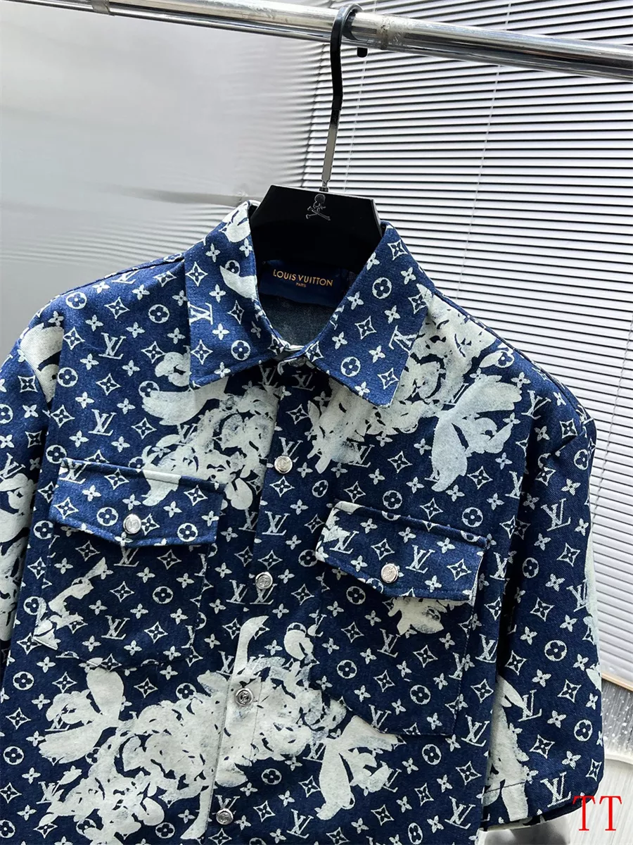 Louis Vuitton LV Tracksuits Short Sleeved For Men Classic 5720