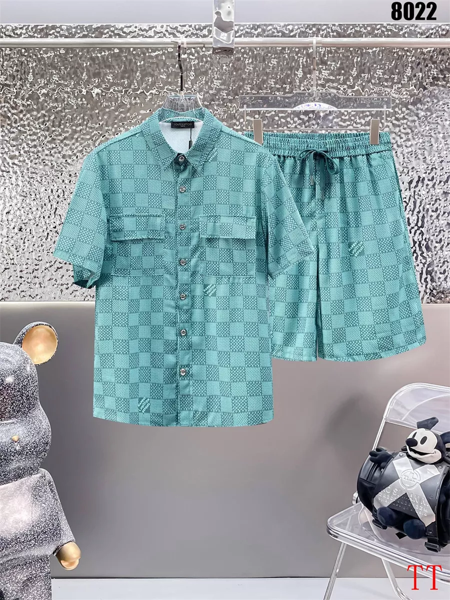 Louis Vuitton LV Tracksuits Short Sleeved For Men Classic 7894