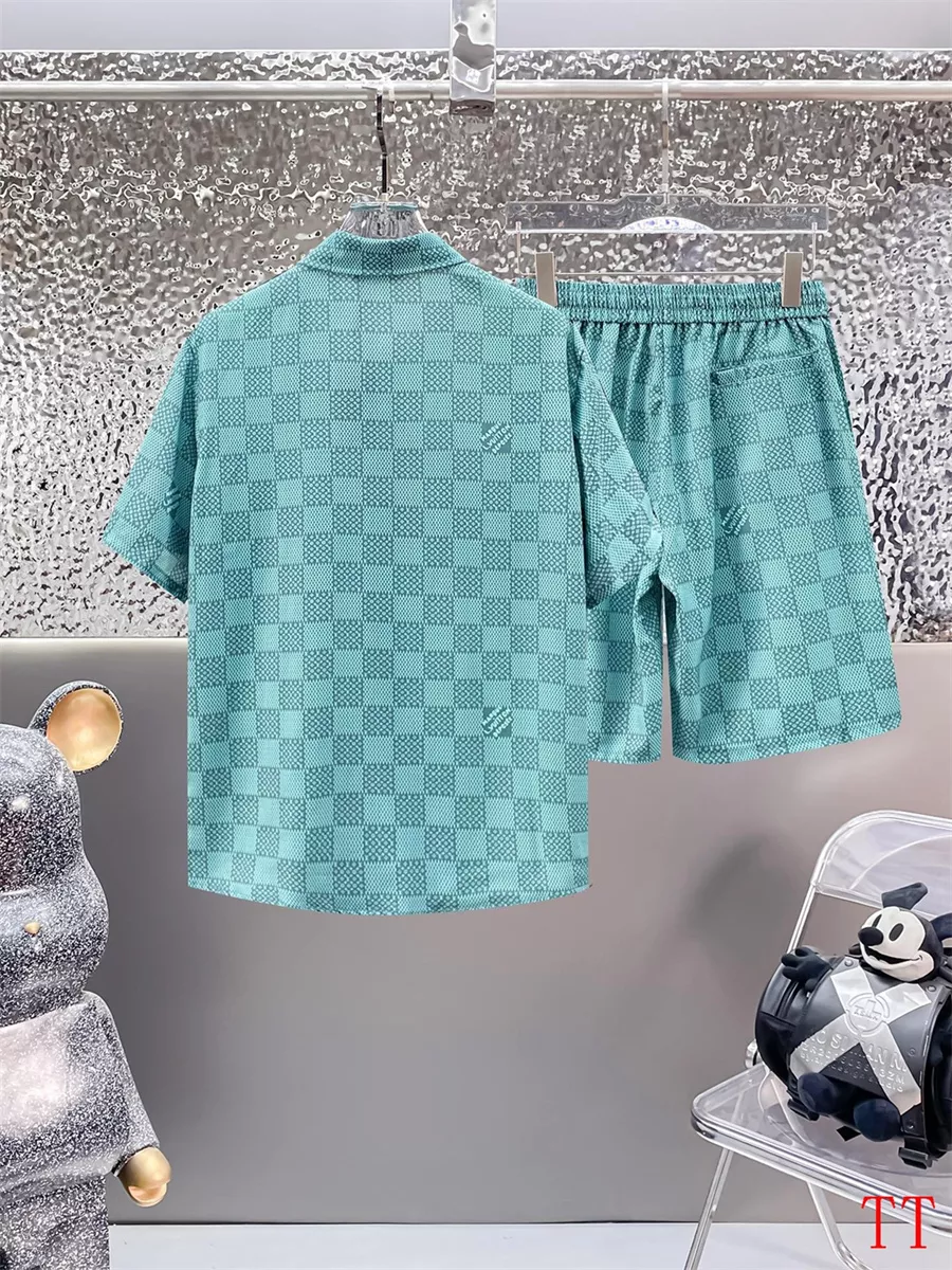 Louis Vuitton LV Tracksuits Short Sleeved For Men Classic 7894