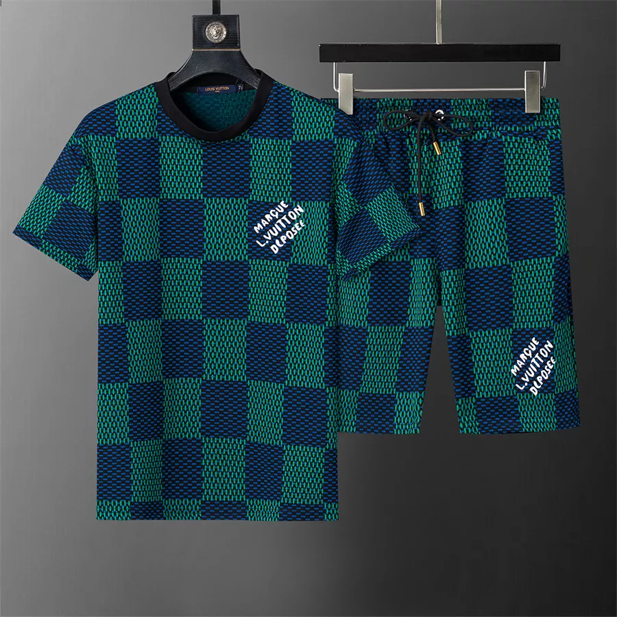 Louis Vuitton LV Tracksuits Short Sleeved For Men Durable 1615