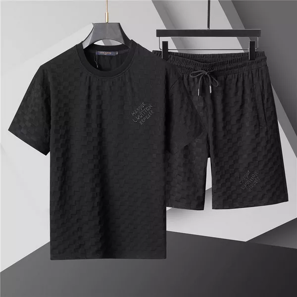 Louis Vuitton LV Tracksuits Short Sleeved For Men Durable 3516