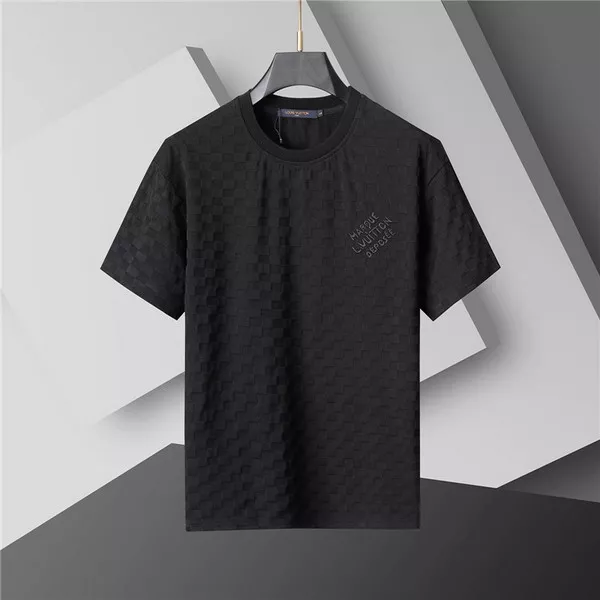 Louis Vuitton LV Tracksuits Short Sleeved For Men Durable 3516