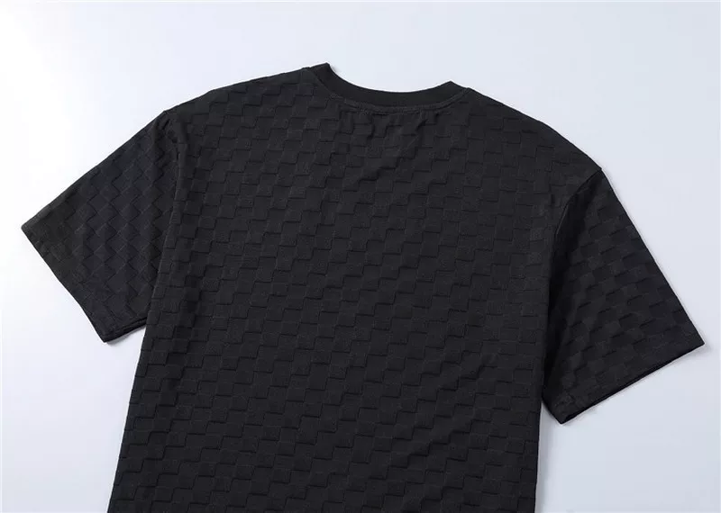Louis Vuitton LV Tracksuits Short Sleeved For Men Durable 3516