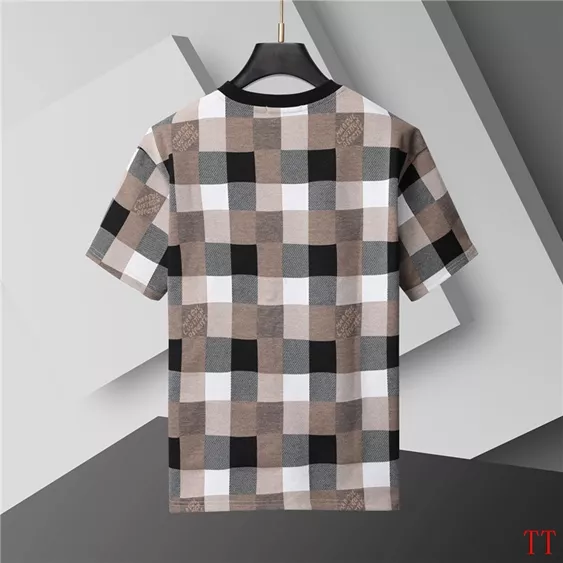 Louis Vuitton LV Tracksuits Short Sleeved For Men Elegant 3640
