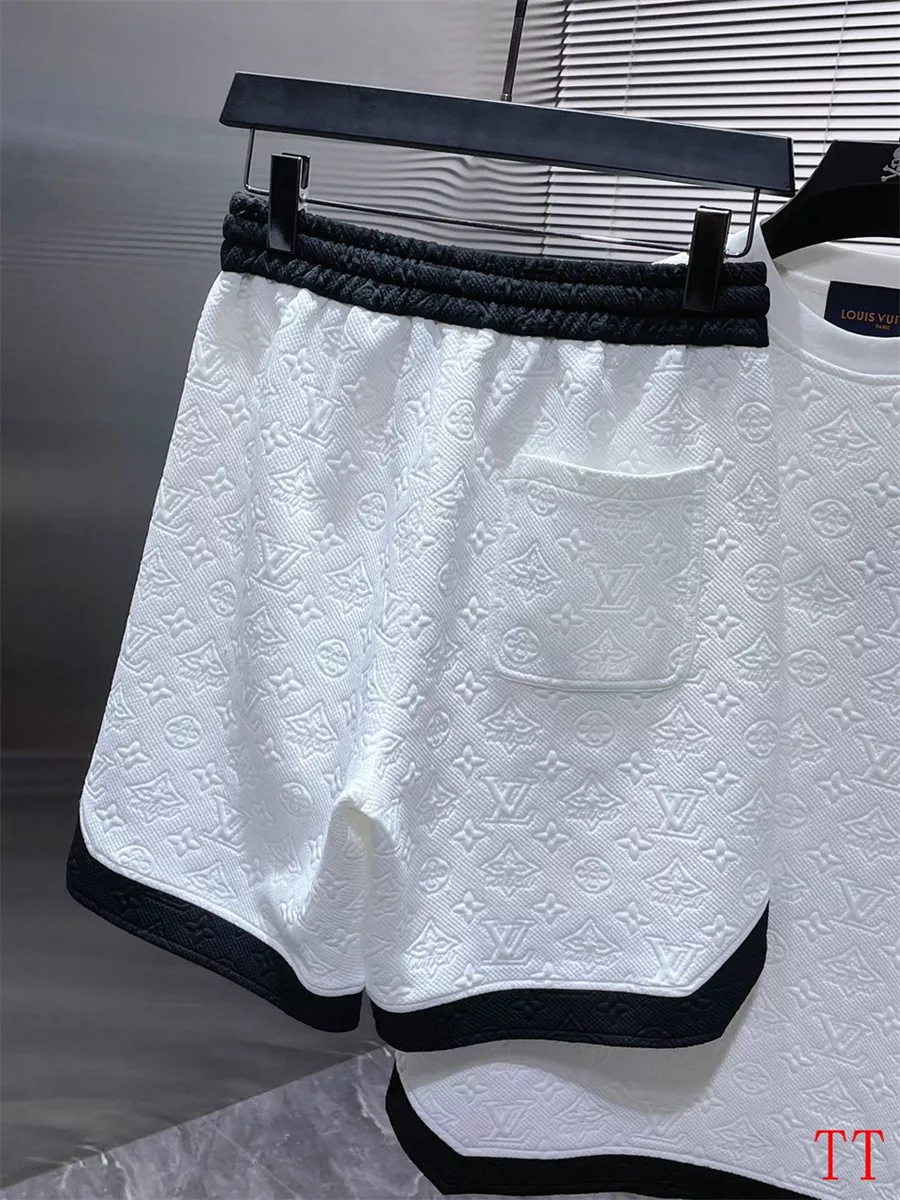 Louis Vuitton LV Tracksuits Short Sleeved For Men GoodFit 2660