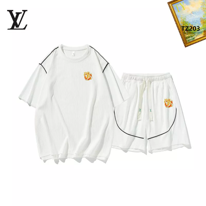 Louis Vuitton LV Tracksuits Short Sleeved For Men GoodFit 8917