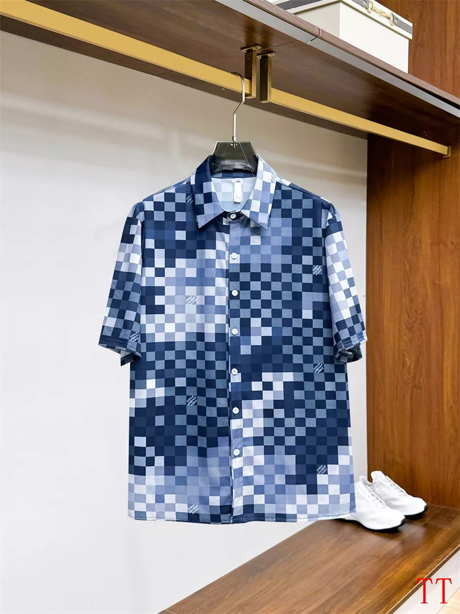 Louis Vuitton LV Tracksuits Short Sleeved For Men Minimalist 2800