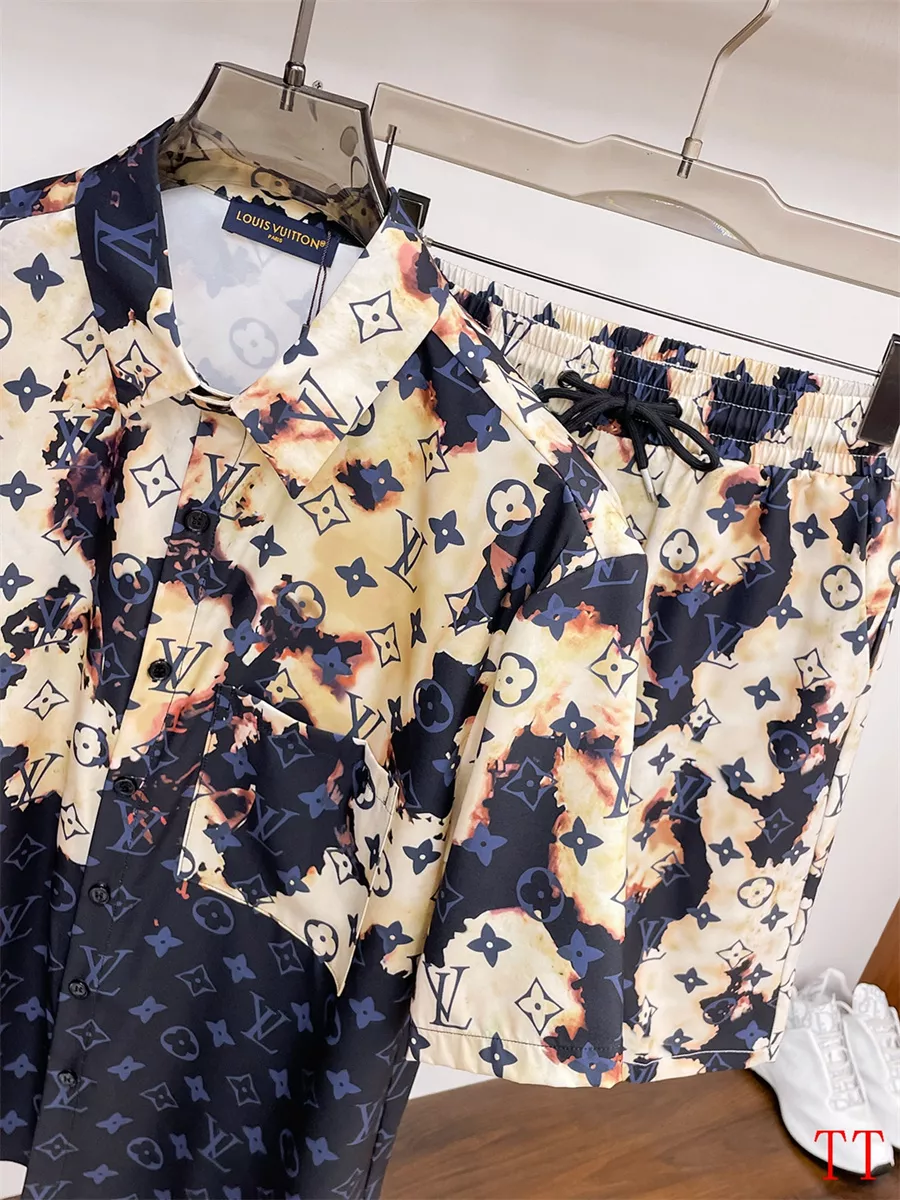 Louis Vuitton LV Tracksuits Short Sleeved For Men ModernLook 3888