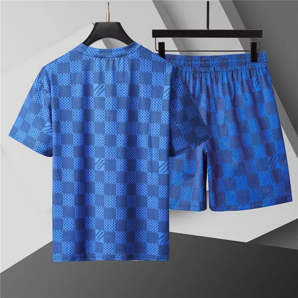 Louis Vuitton LV Tracksuits Short Sleeved For Men Popular 8760