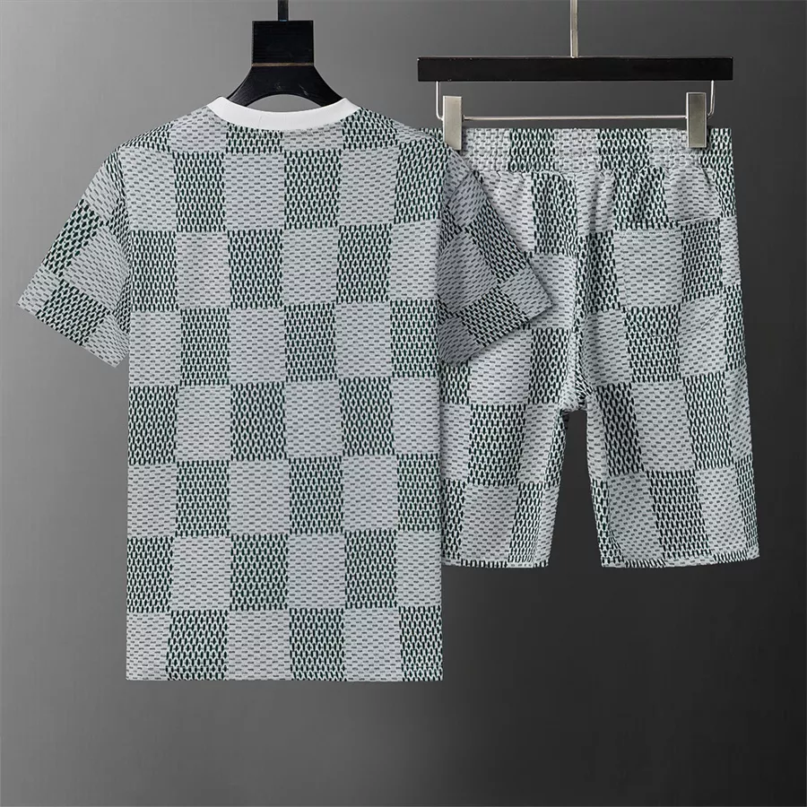 Louis Vuitton LV Tracksuits Short Sleeved For Men Practical 5493