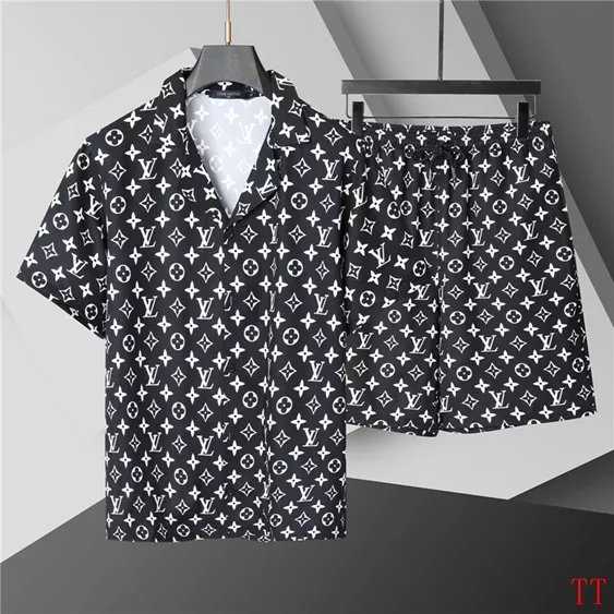 Louis Vuitton LV Tracksuits Short Sleeved For Men Reliable 9612
