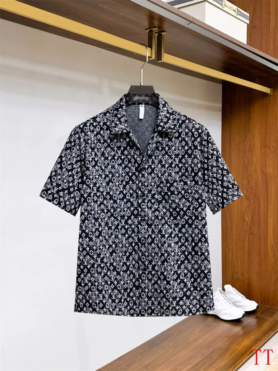 Louis Vuitton LV Tracksuits Short Sleeved For Men SmartChoice 7763