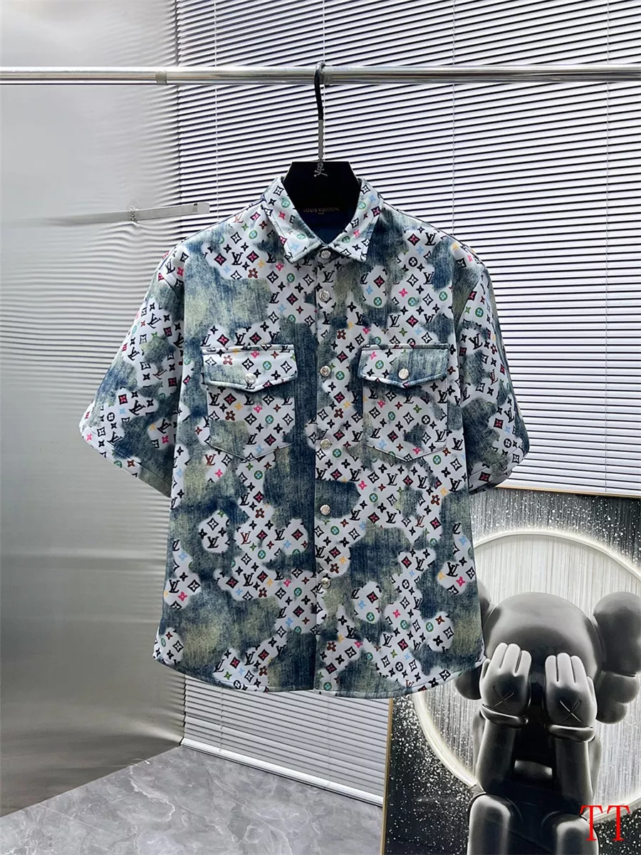 Louis Vuitton LV Tracksuits Short Sleeved For Men SportInspired 426