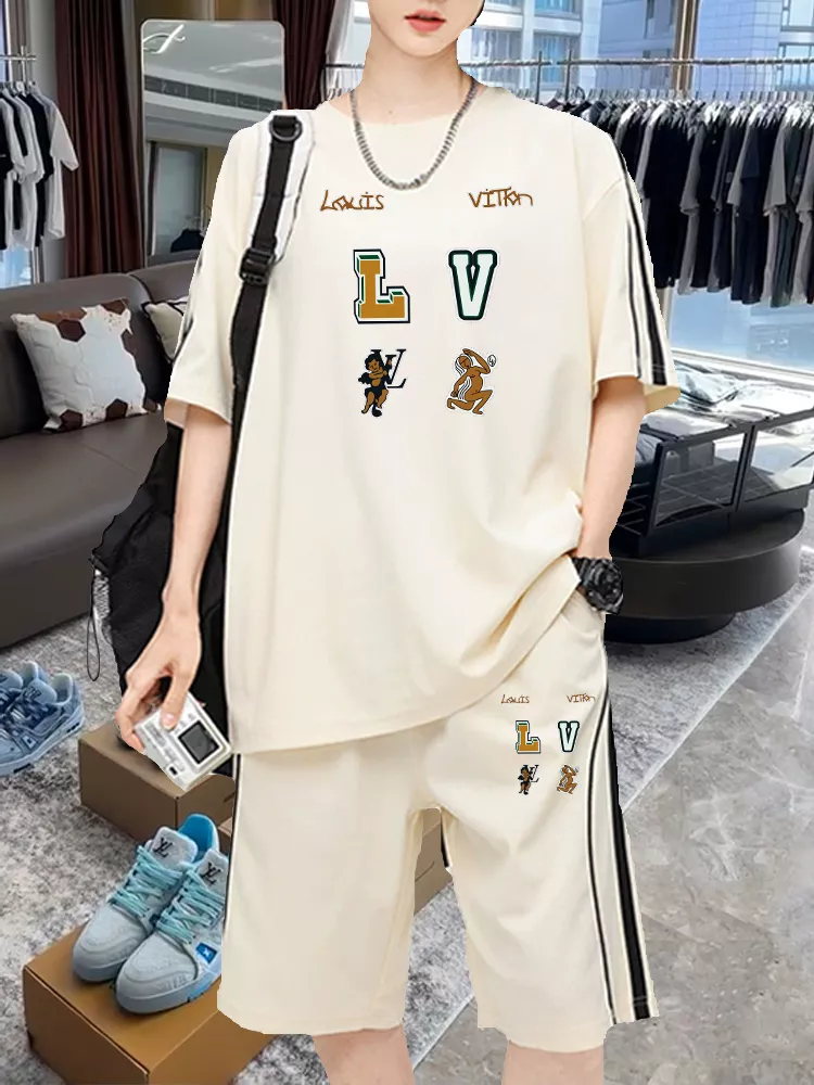 Louis Vuitton LV Tracksuits Short Sleeved For Men SportInspired 7448