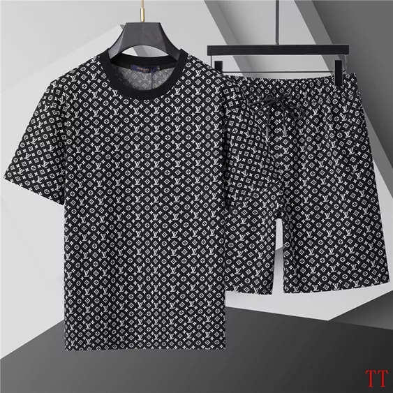 Louis Vuitton LV Tracksuits Short Sleeved For Men StreetReady 782