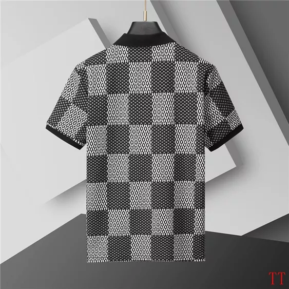 Louis Vuitton LV Tracksuits Short Sleeved For Men Stylish 8607