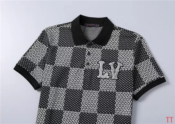 Louis Vuitton LV Tracksuits Short Sleeved For Men Stylish 8607