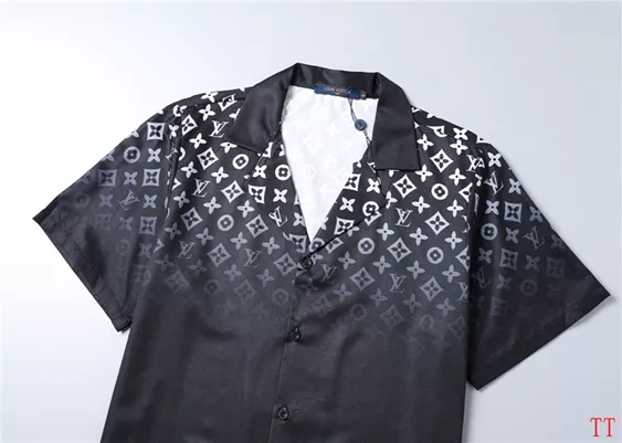 Louis Vuitton LV Tracksuits Short Sleeved For Men Timeless 2409