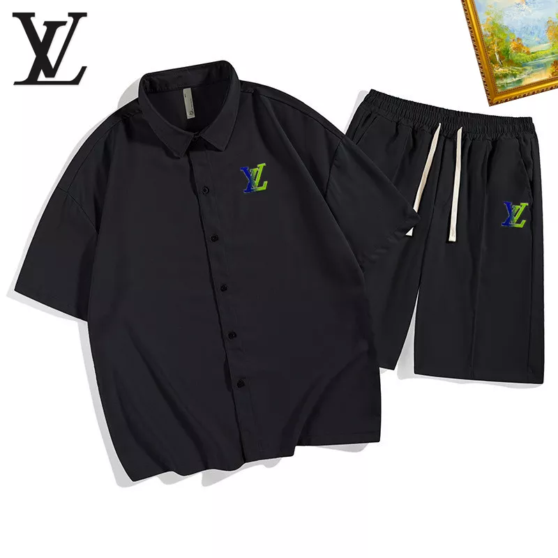 Louis Vuitton LV Tracksuits Short Sleeved For Men Timeless 7008