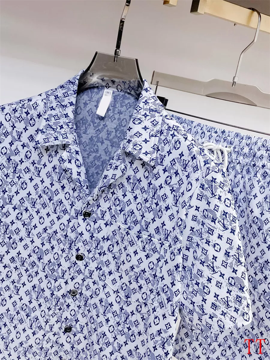 Louis Vuitton LV Tracksuits Short Sleeved For Men Versatile 6767