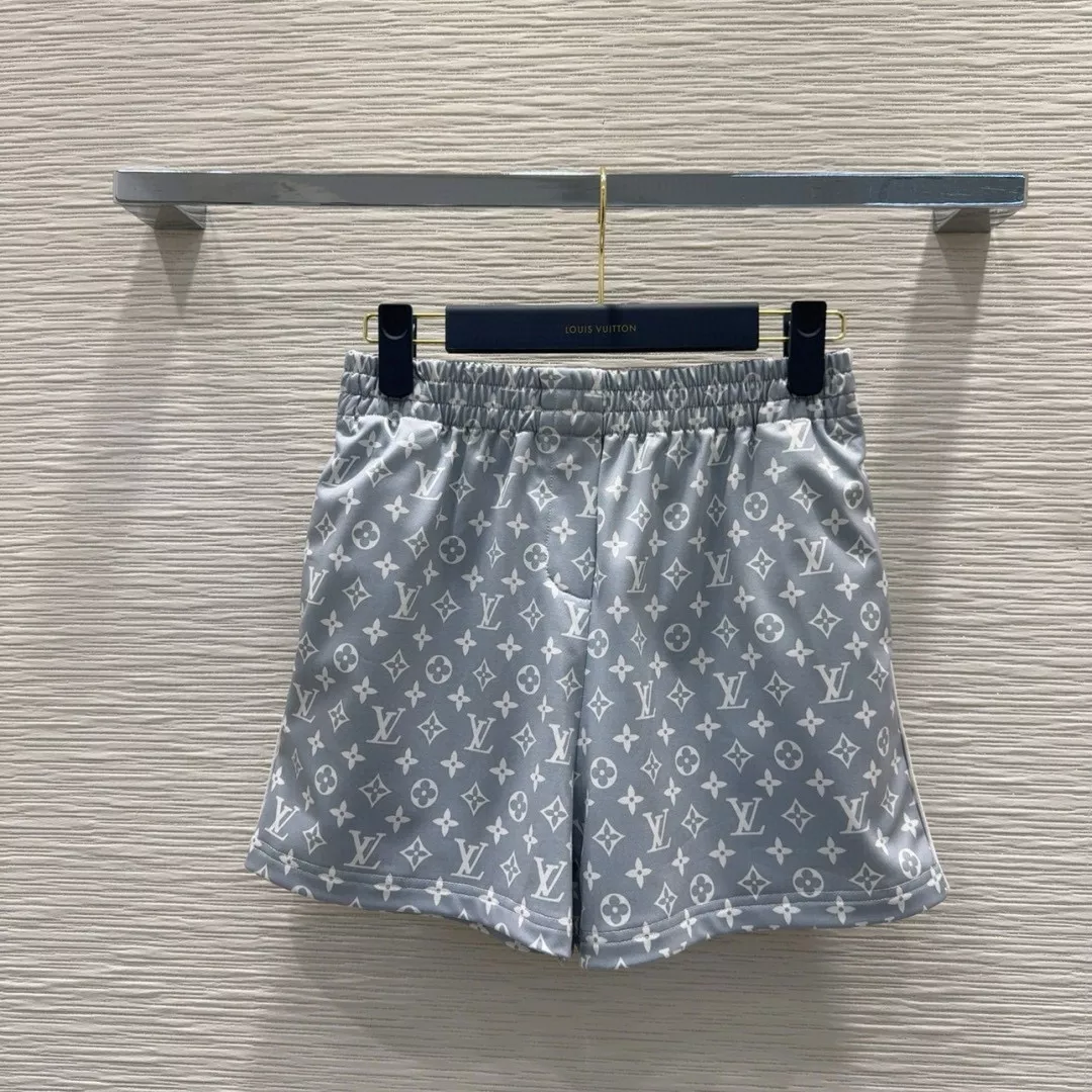 Louis Vuitton LV Tracksuits Short Sleeved For Women Fashionable 398