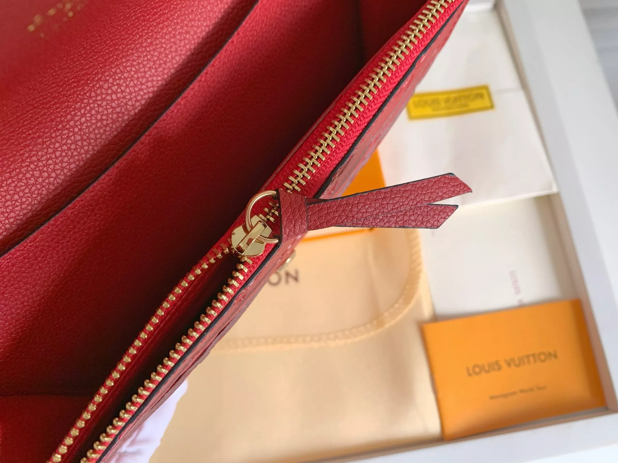 Louis Vuitton LV Wallets Breathable 2704