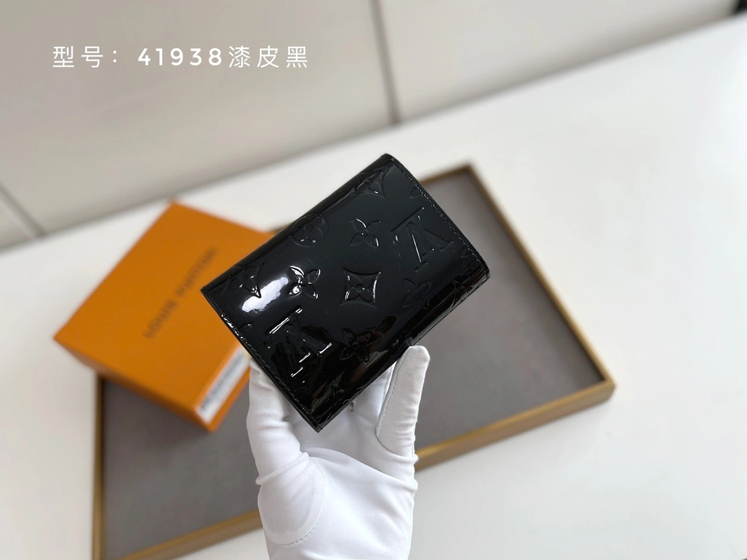 Louis Vuitton LV Wallets Breathable 2955