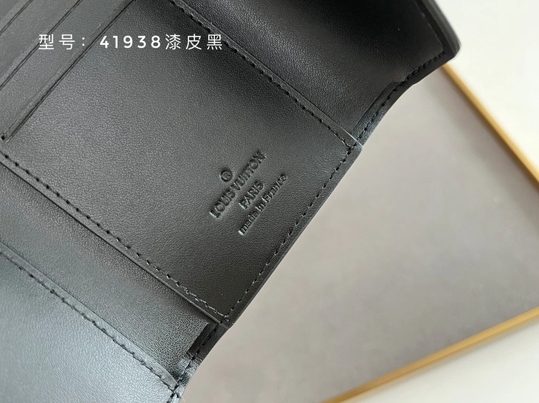 Louis Vuitton LV Wallets Breathable 2955