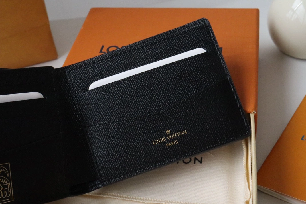 Louis Vuitton LV Wallets Compact 1019