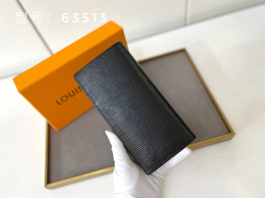 Louis Vuitton LV Wallets Cozy 4306